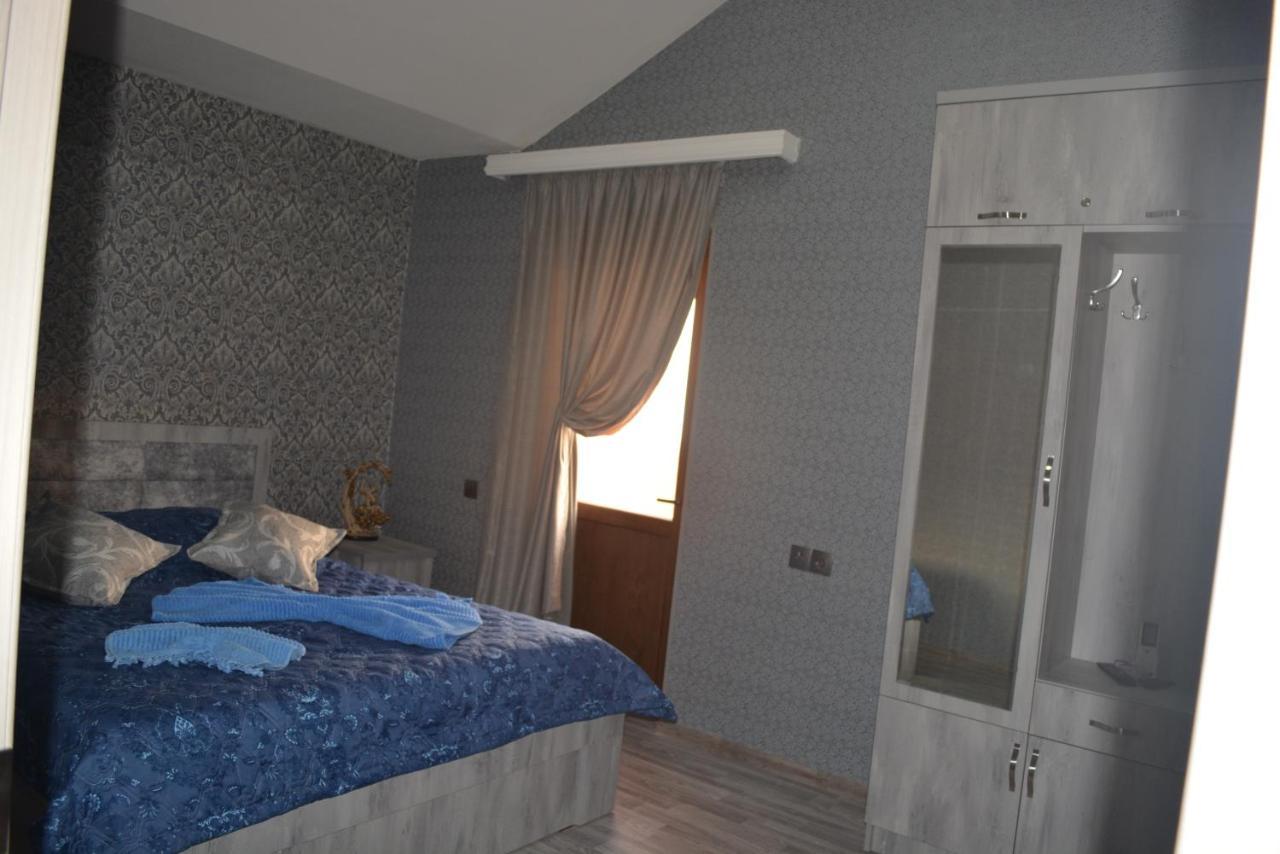 Hotel Golden Way Tiflis Exterior foto