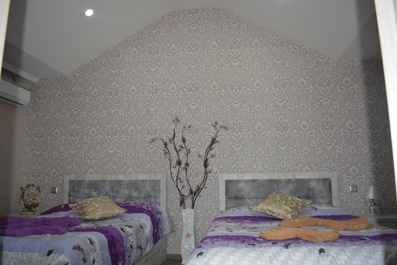 Hotel Golden Way Tiflis Exterior foto